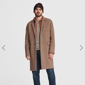 Rag & Bone new coat tag still attached. Reason does not fit. For it’s a XXL